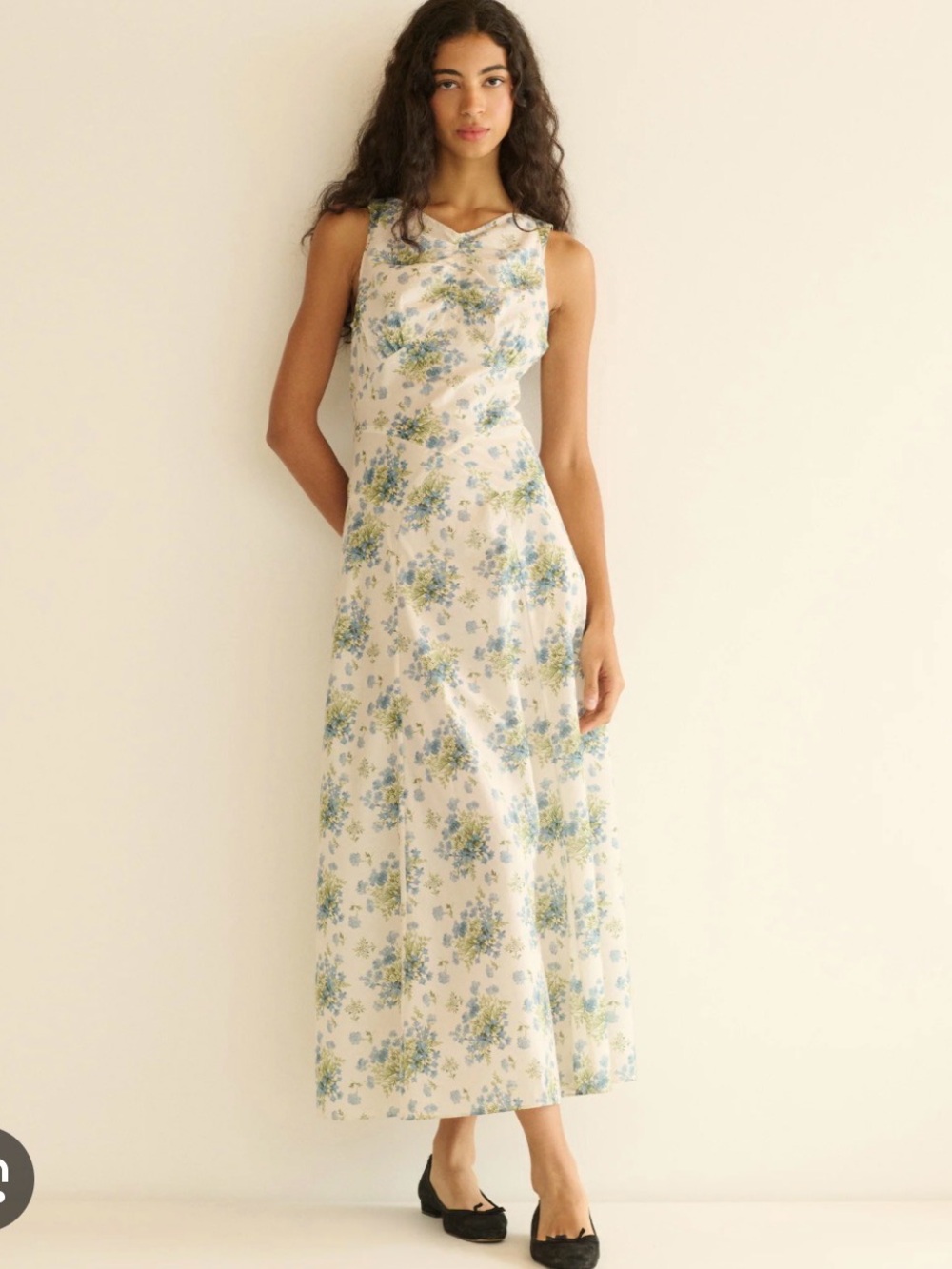 Doen BRUNA DRESS
IN CRÈME LANTANA FLORAL